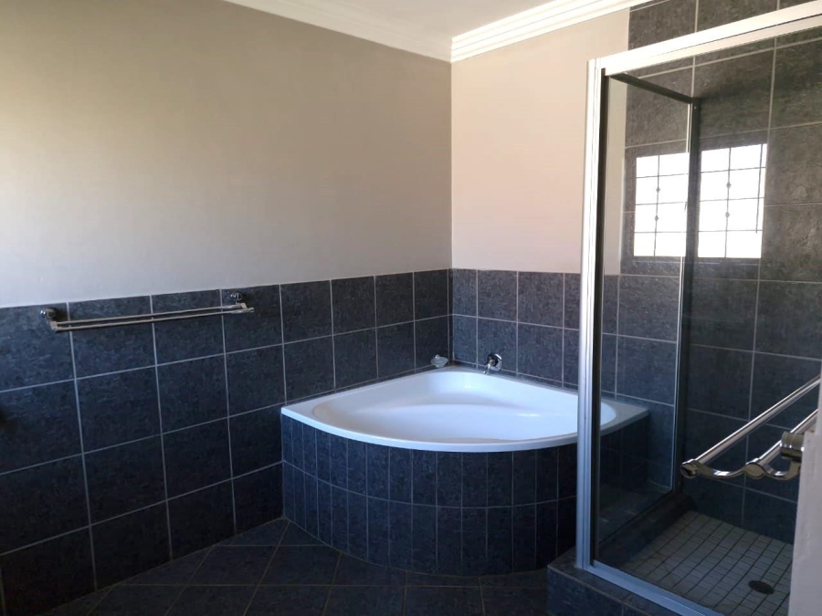 3 Bedroom Property for Sale in Melodie North West